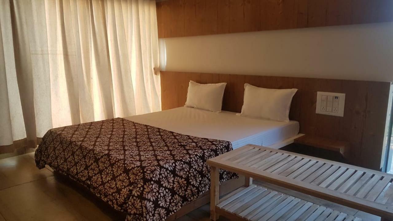 Houbara Resort Sasan Gir Eksteriør billede