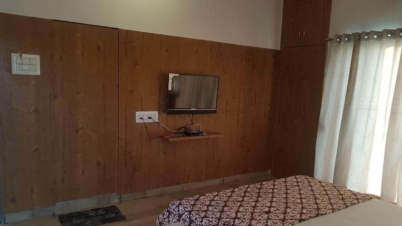 Houbara Resort Sasan Gir Eksteriør billede