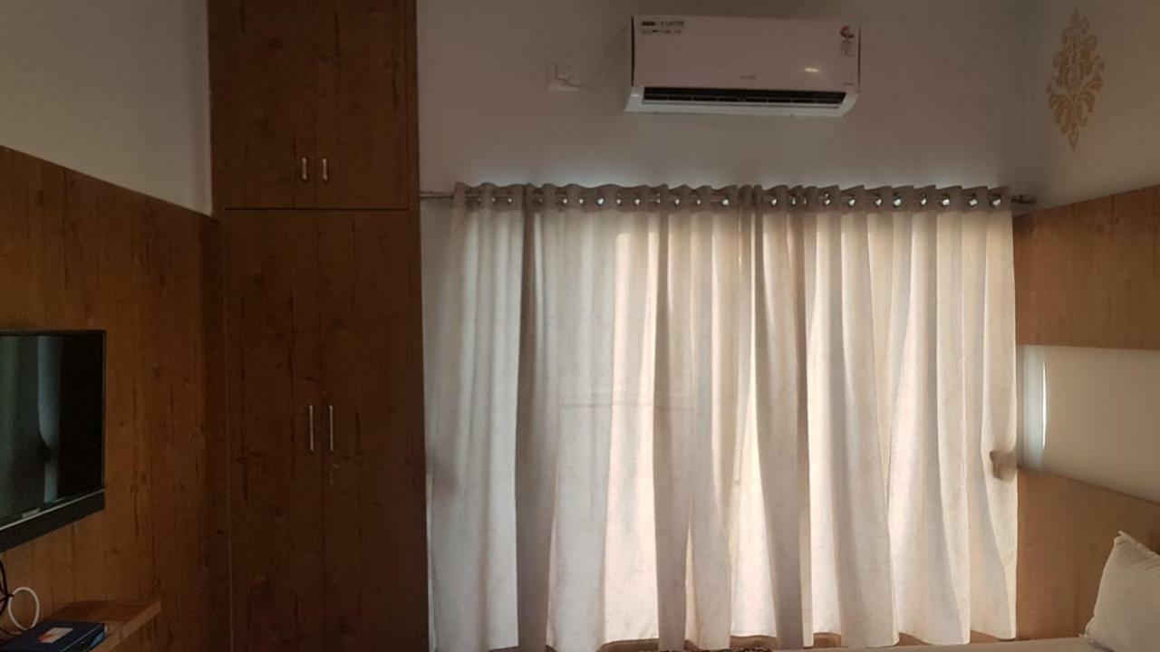 Houbara Resort Sasan Gir Eksteriør billede